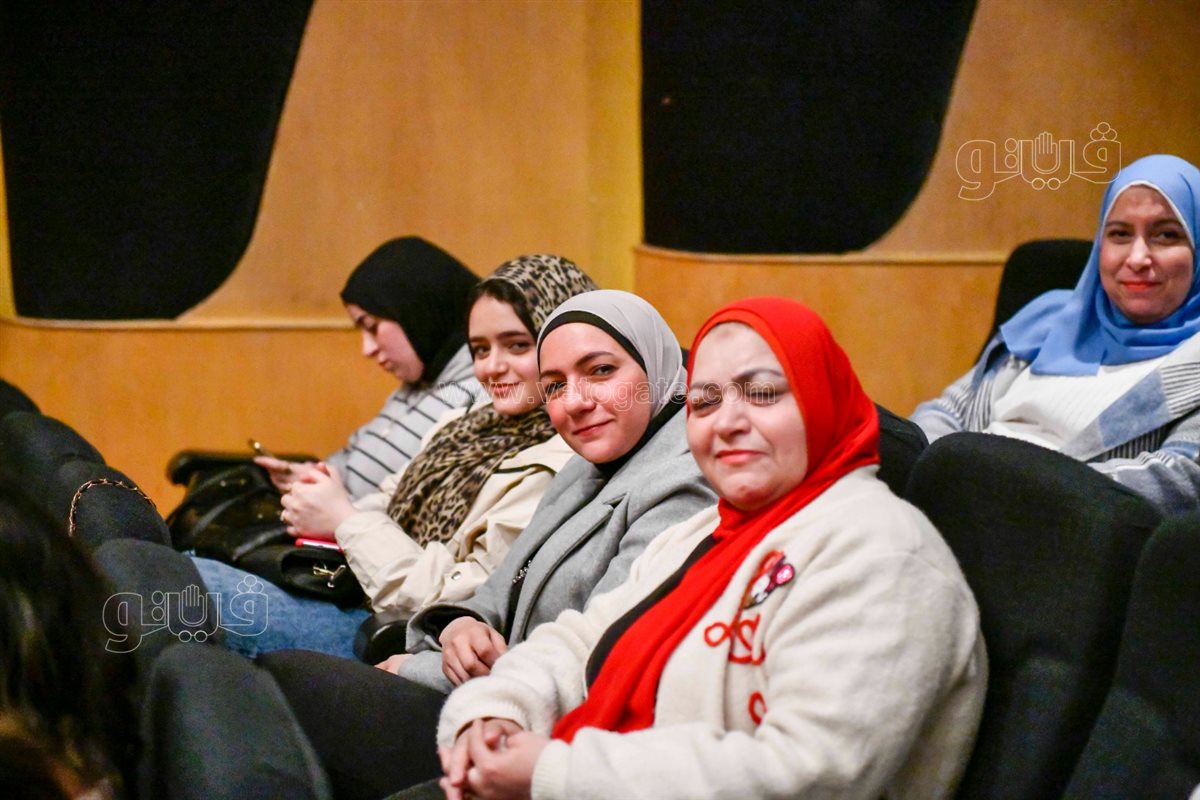  حفل لجنة المرأة بالنقابة لتكريم الصحفيات الأمهات المثالية (4)