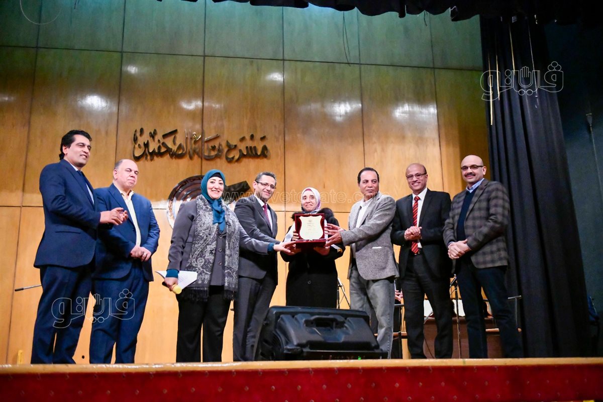  حفل لجنة المرأة بالنقابة لتكريم الصحفيات الأمهات المثالية (19)