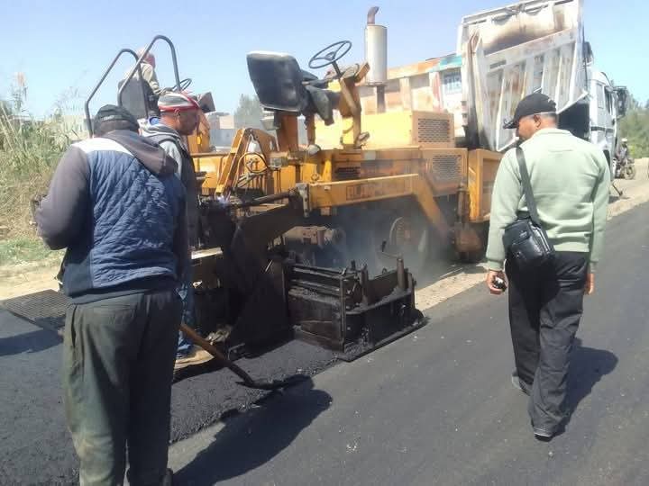 رصف المدخل الرئيسي بقرية الركابية بمركز كفر البطيخ