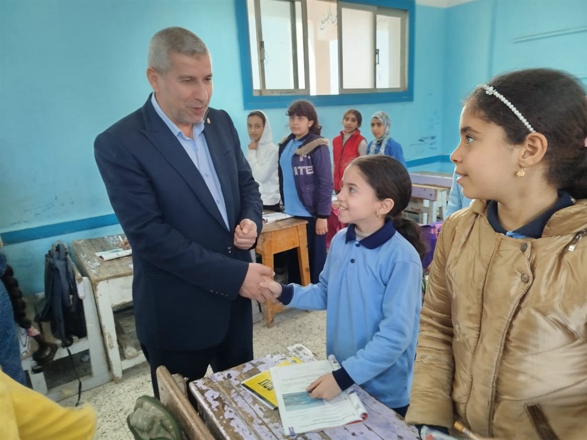 وكيل اول وزارة تعليم الشرقية بادارة غرب الزقازيق -فيتو