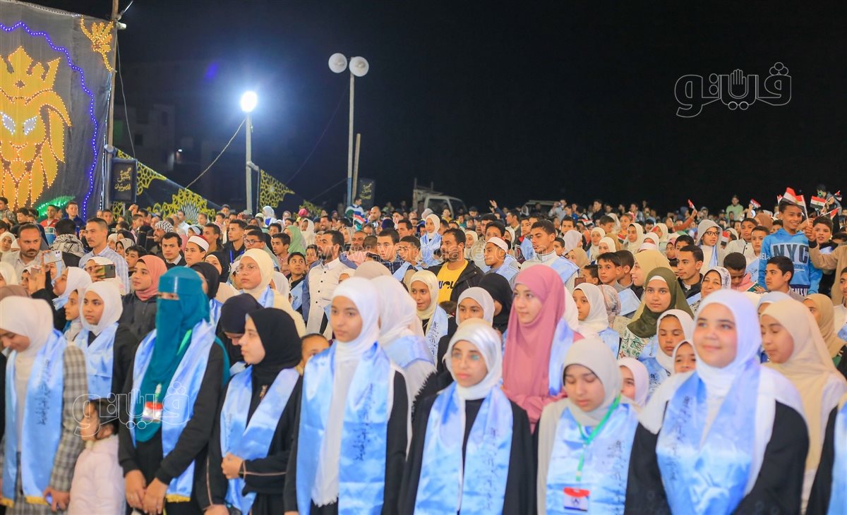 جانب من  احتفالية تكريم حفظة القرآن الكريم بالقرية العاشرة مدرسة، فيتو