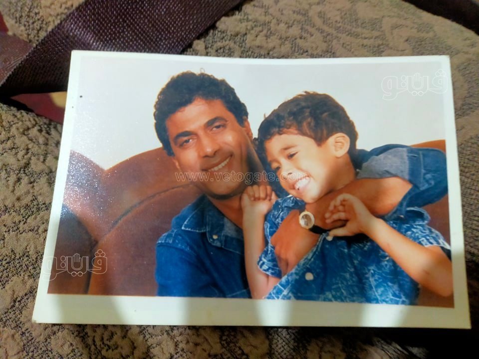 النمرالاسود مع نجله الوحيد الراحل هيثم احمد زكى،فيتو