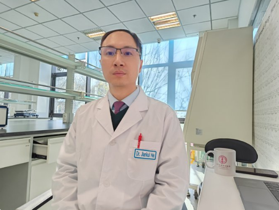 الطبيب الصيني جيانكوي هي،فيتو