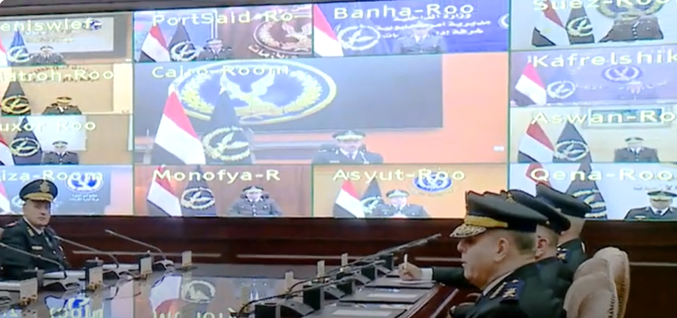 وزير الداخلية: الدفع بسيارات إغاثة على الطرق لمساعدة المواطنين وتعزيز الأكمنة الحدودية