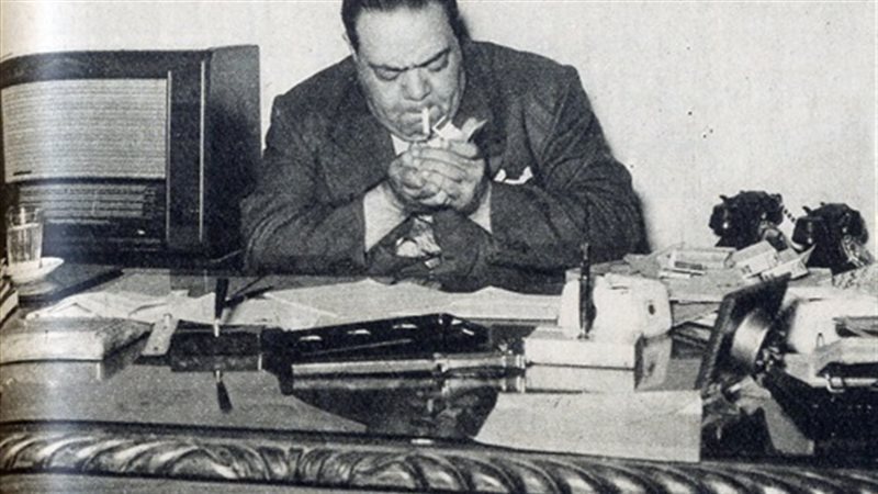 الكاتب كامل الشناوى