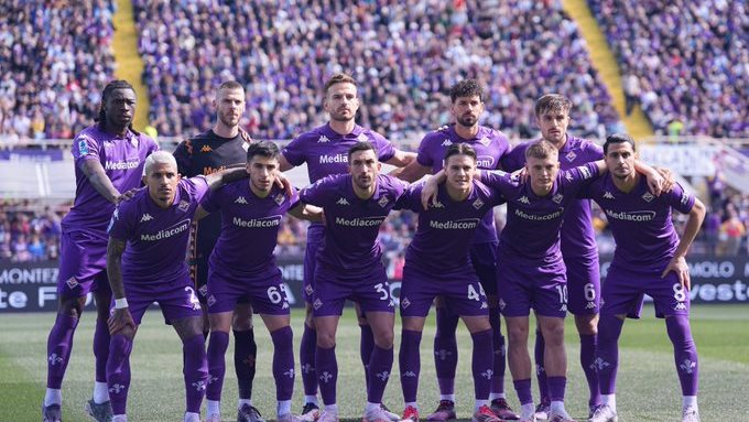 فيورنتينا، فيتو