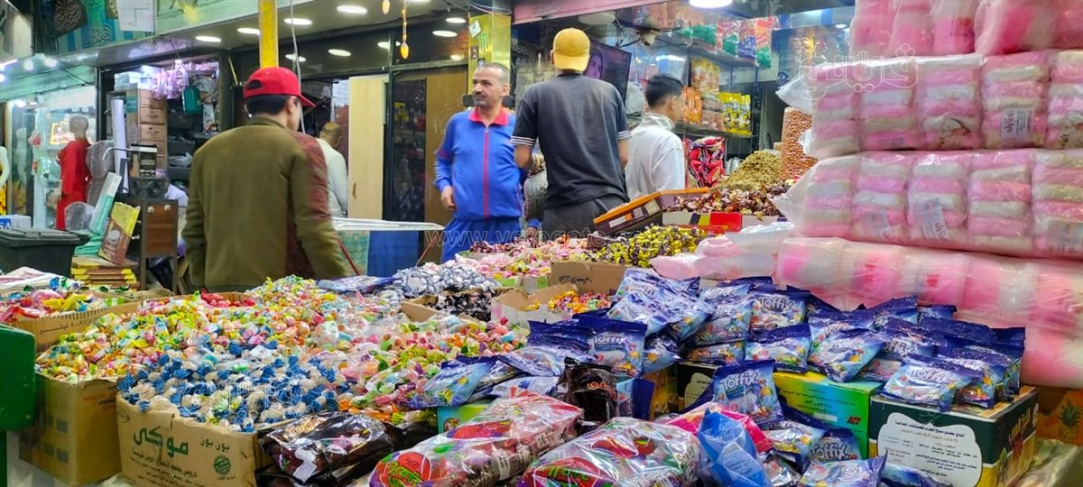 إقبال على محلات ألعاب الأطفال في حدائق المعادي بليلة عيد الفطر (1)