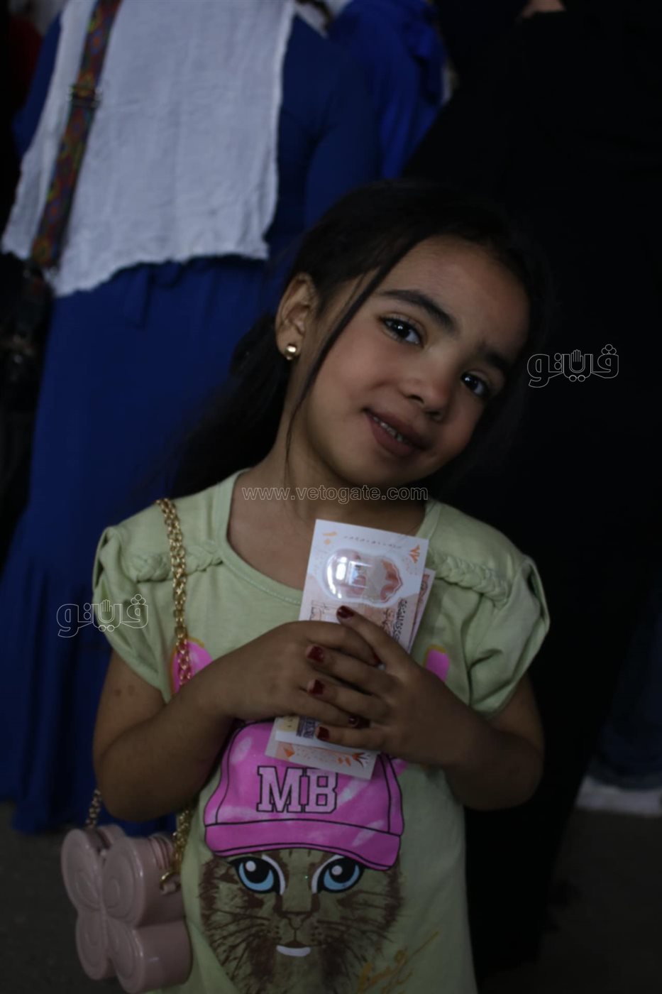 إقبال على محلات ألعاب الأطفال في حدائق المعادي بليلة عيد الفطر (2)