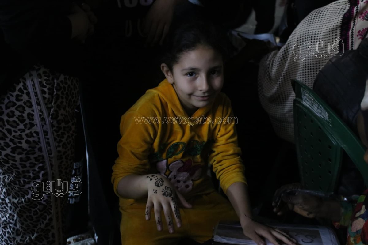 إقبال على محلات ألعاب الأطفال في حدائق المعادي بليلة عيد الفطر (5)