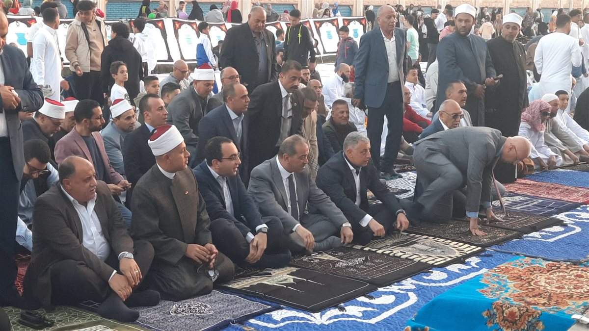 جانب من شعائر صلاة العيد، فيتو