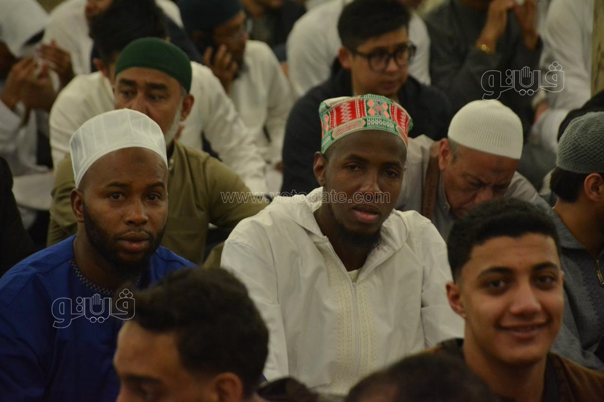 فرحة عيد الفطر في مساجد مصر (38)