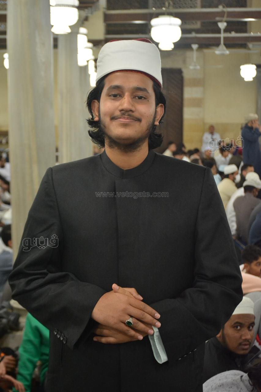 فرحة عيد الفطر في مساجد مصر (41)