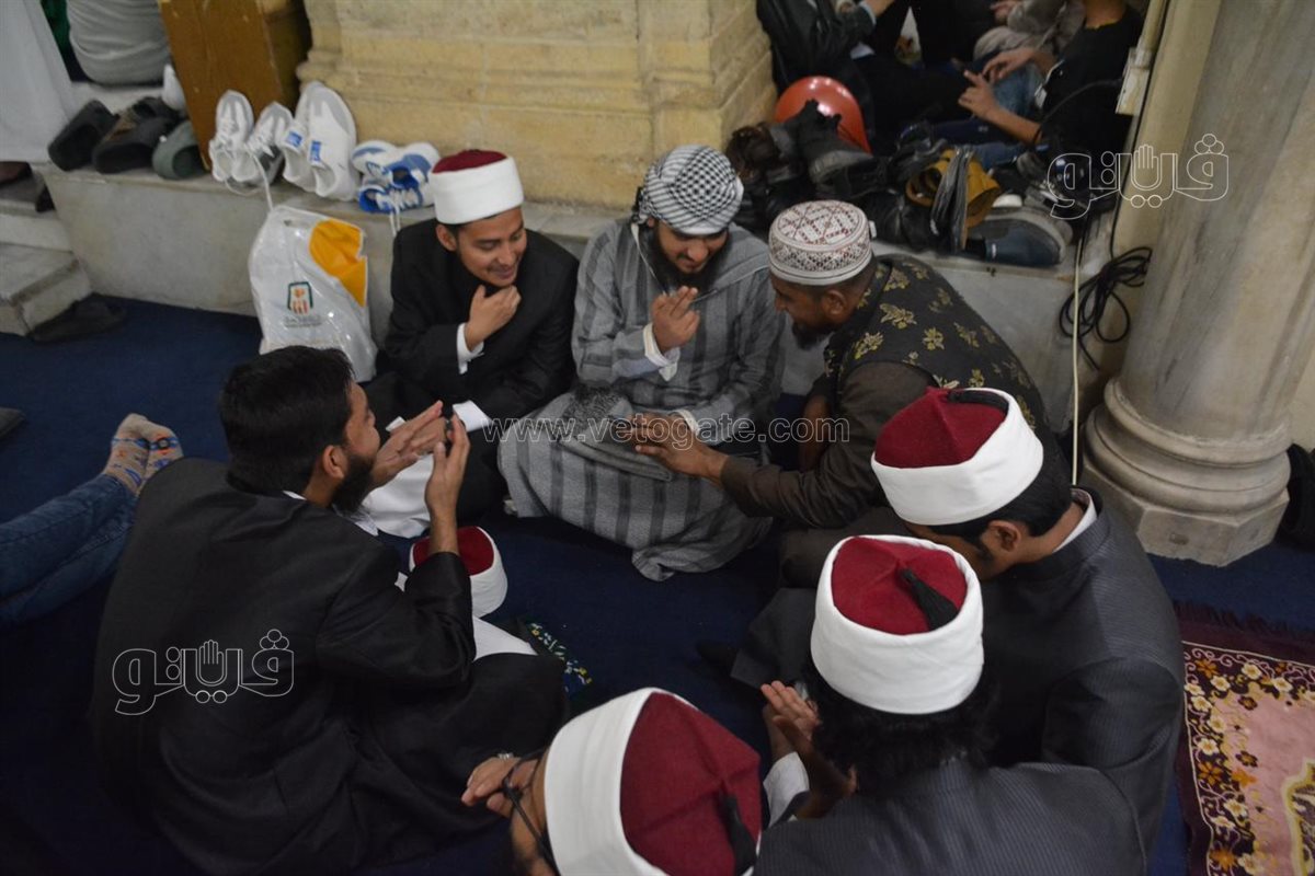 فرحة عيد الفطر في مساجد مصر (43)