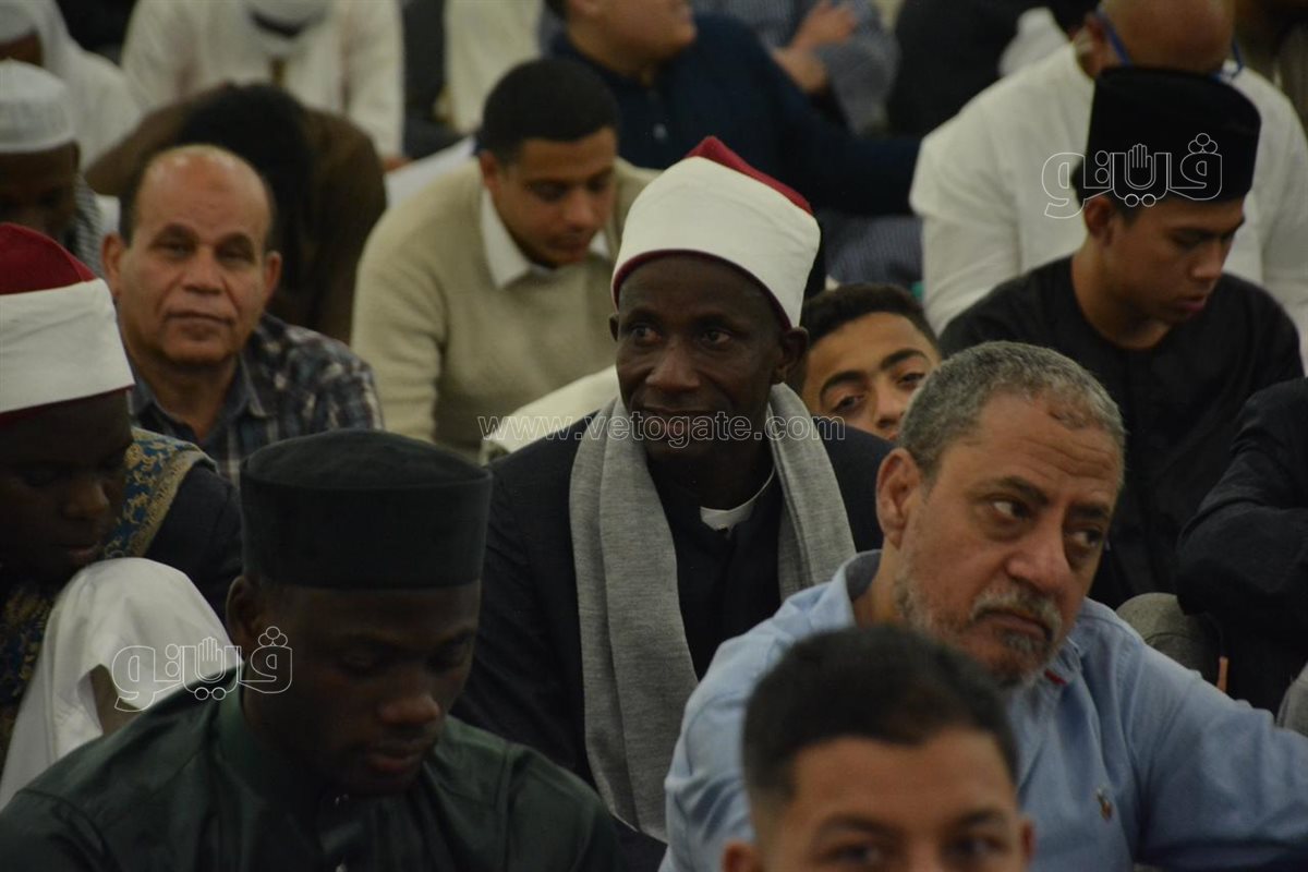 فرحة عيد الفطر في مساجد مصر (44)