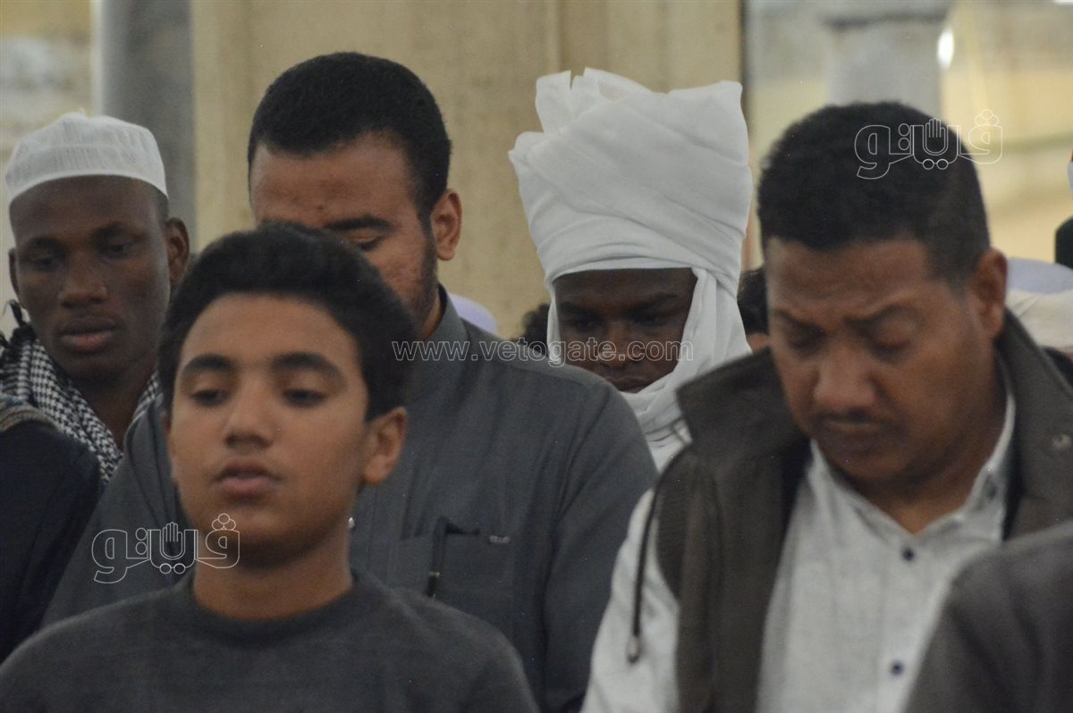 صلاة للفجر وتكبيرات العيد من الأزهر (6)