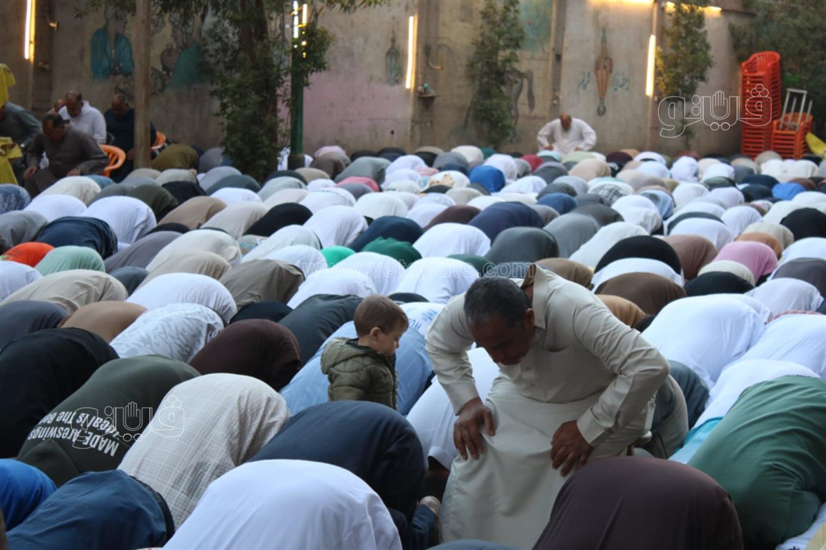 فصل الرجال عن النساء، صلاة العيد الفطر المبارك 2025 بمسجد الخليل حدائق المعادي (5)