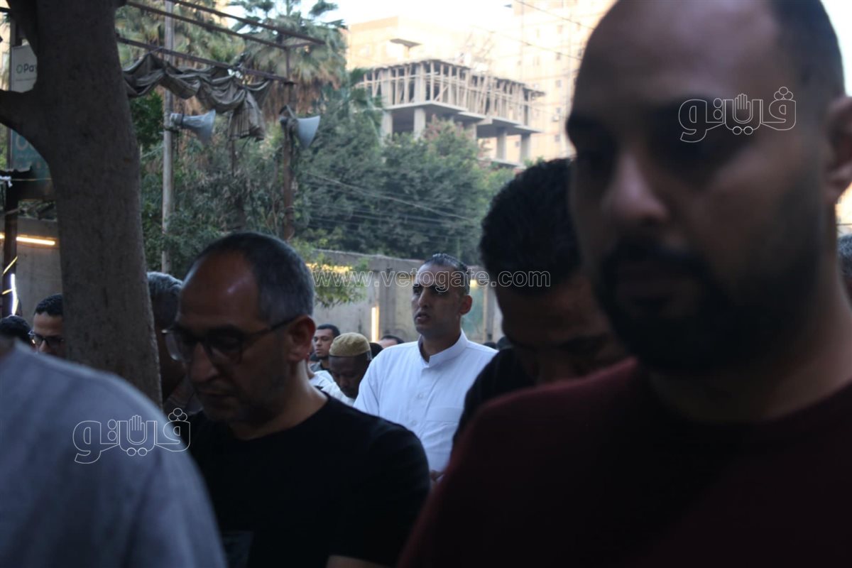 فصل الرجال عن النساء، صلاة العيد الفطر المبارك 2025 بمسجد الخليل حدائق المعادي (13)