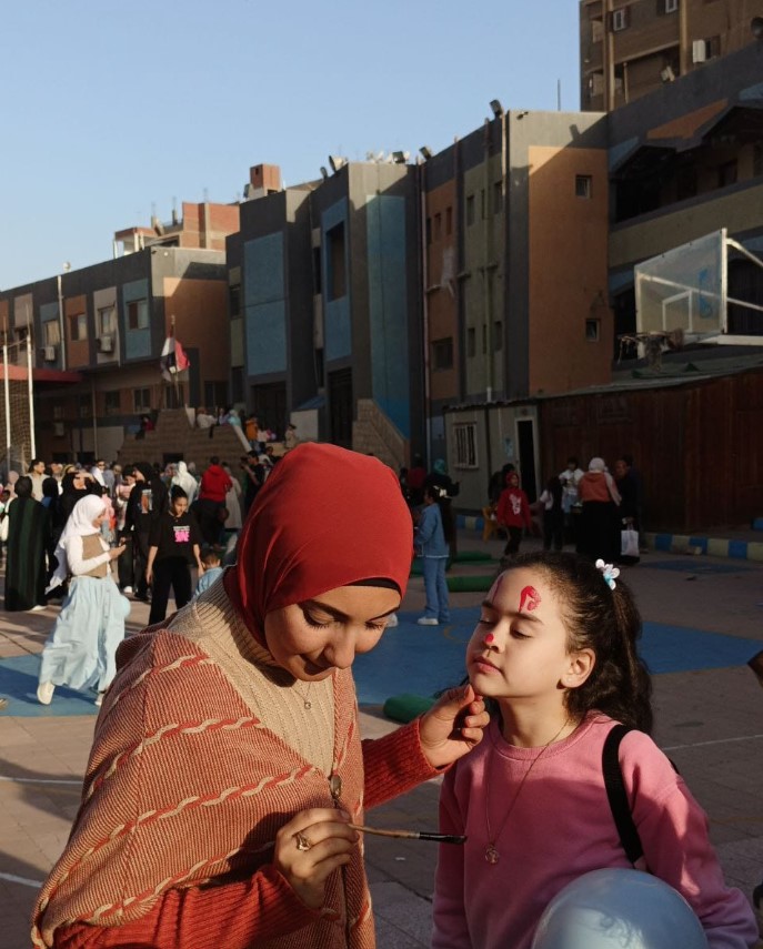 الرسم علي الوجه ابتهاجا بعيد الفطر بالقليوبية،فيتو