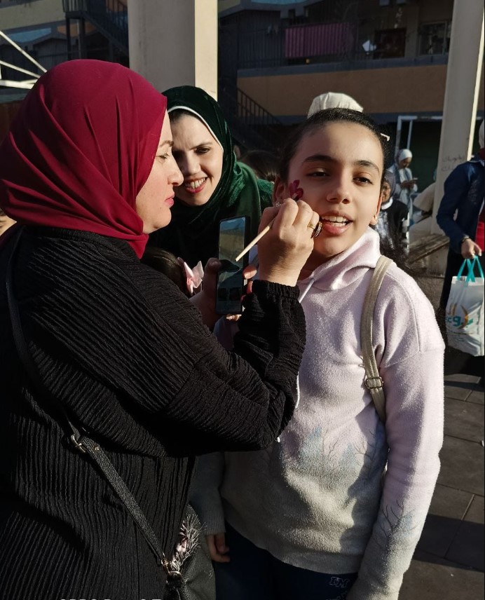 الرسم علي الوجه ابتهاجا بعيد الفطر بالقليوبية،فيتو