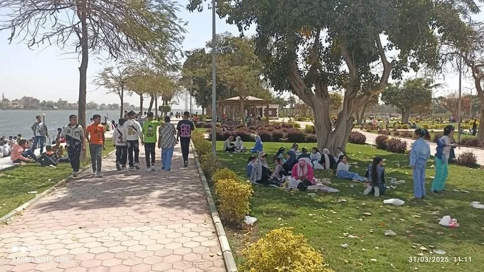 الاقبال علي حدائق القناطر اول ايام عيد الفطر،فيتو