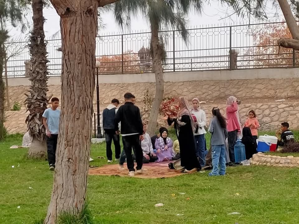 حداىق القناطر في ثان ايام عيد الفطر،فيتو