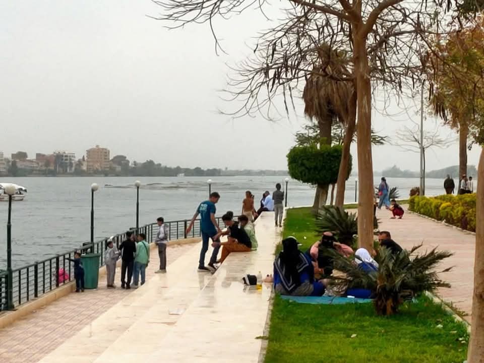 حداىق القناطر في ثان ايام عيد الفطر،فيتو