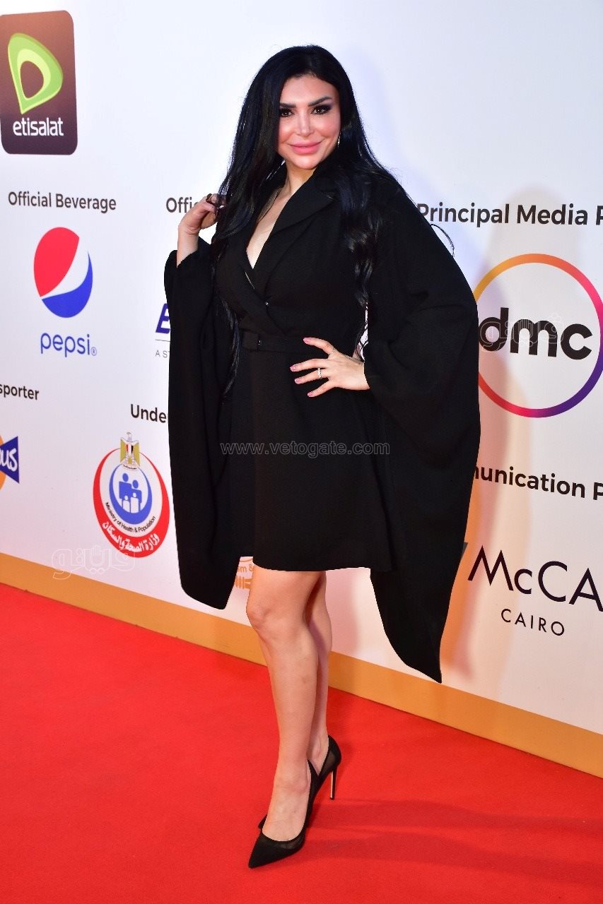 نجوم الفن في مهرجان القاهرة (13)