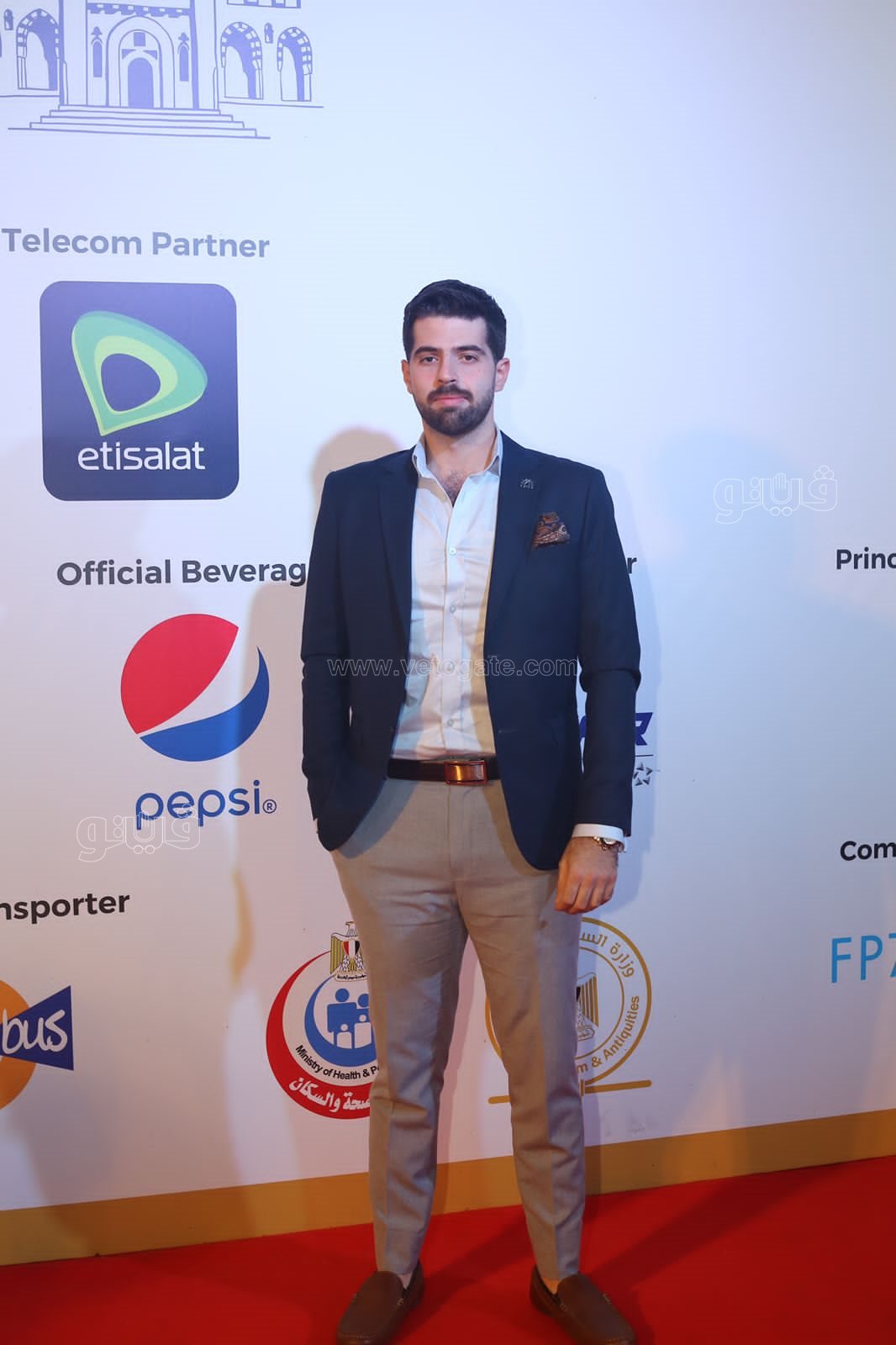 نجوم على ريد كاربت فيلم سلام عبر الشيكولاتة (8)