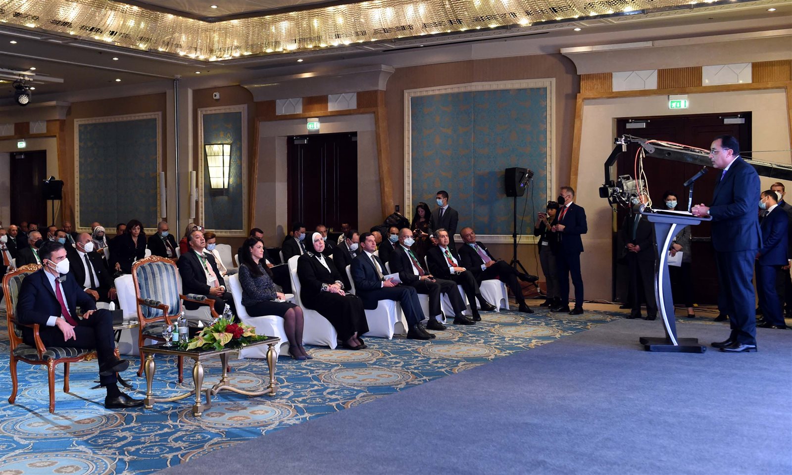 مدبولي يدعو ممثلي القطاع الخاص الإسباني للتعرف على الفرص الاستثمارية بقناة السويس  (18)