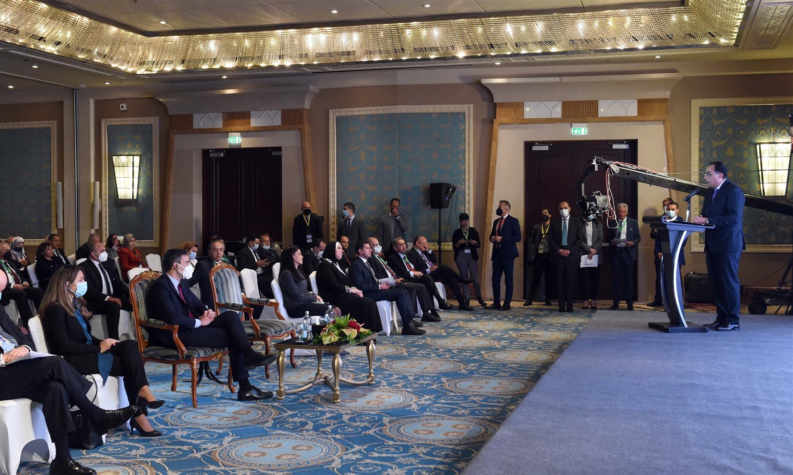 مدبولي يدعو ممثلي القطاع الخاص الإسباني للتعرف على الفرص الاستثمارية بقناة السويس  (20)