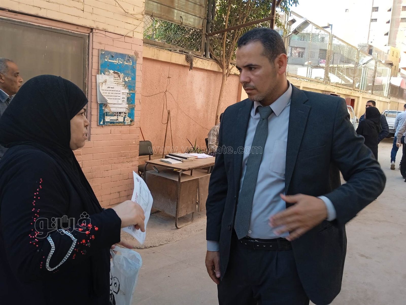 منع دخول المواطنين غير الملقحين إلى شركات الكهرباء بفيصل وبولاق (9)