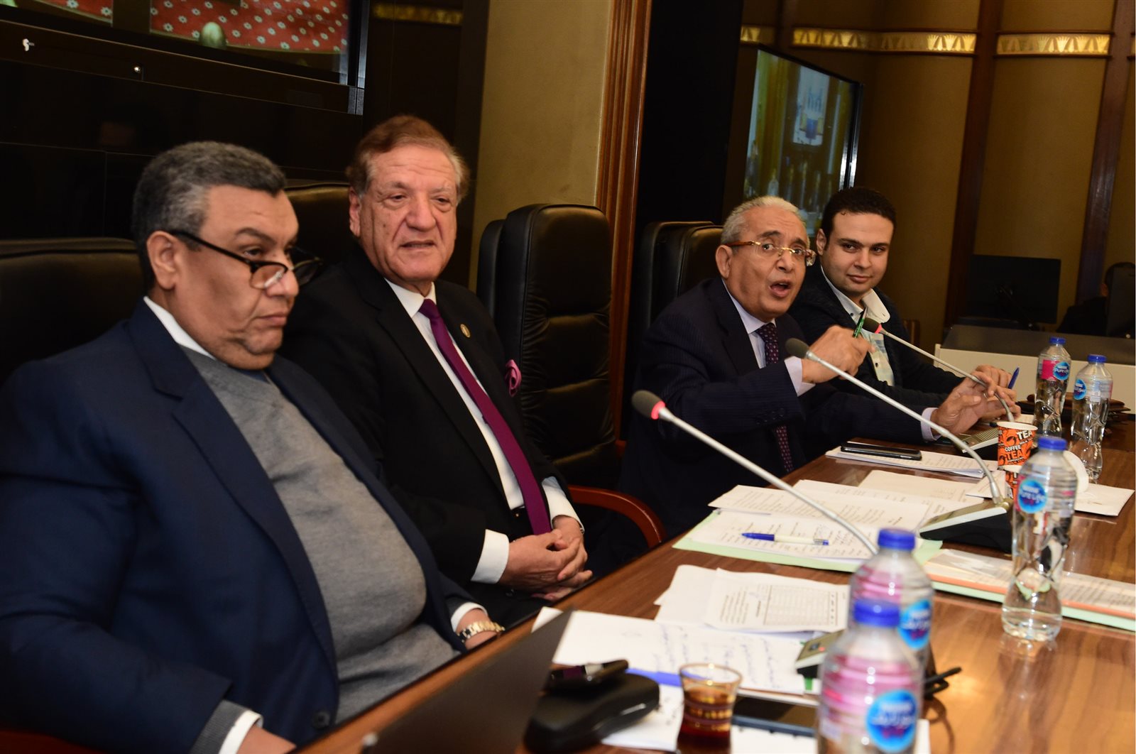 خطة النواب توافق على قانون التخطيط العام (4)