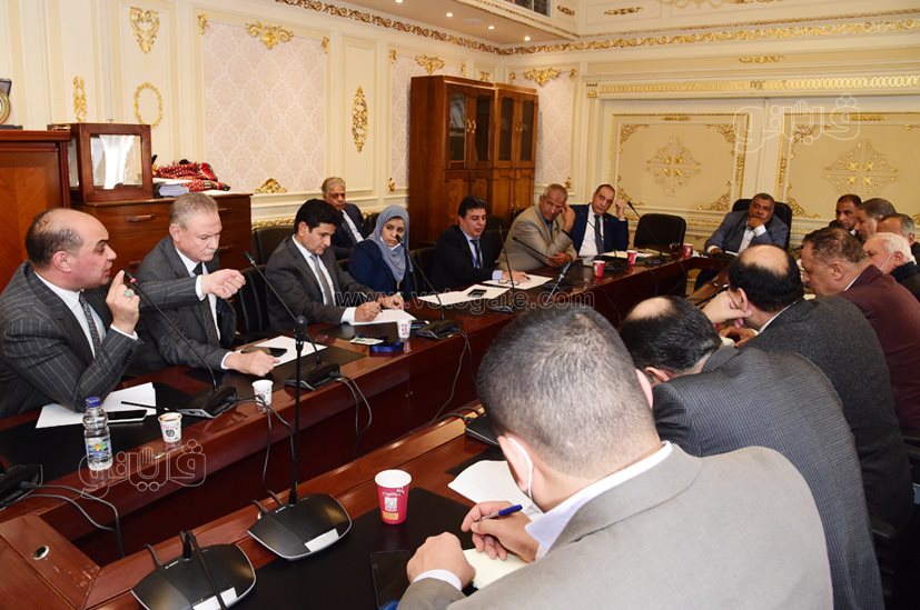 أجتماع لجنة الصناعة بمجلس النواب (7)