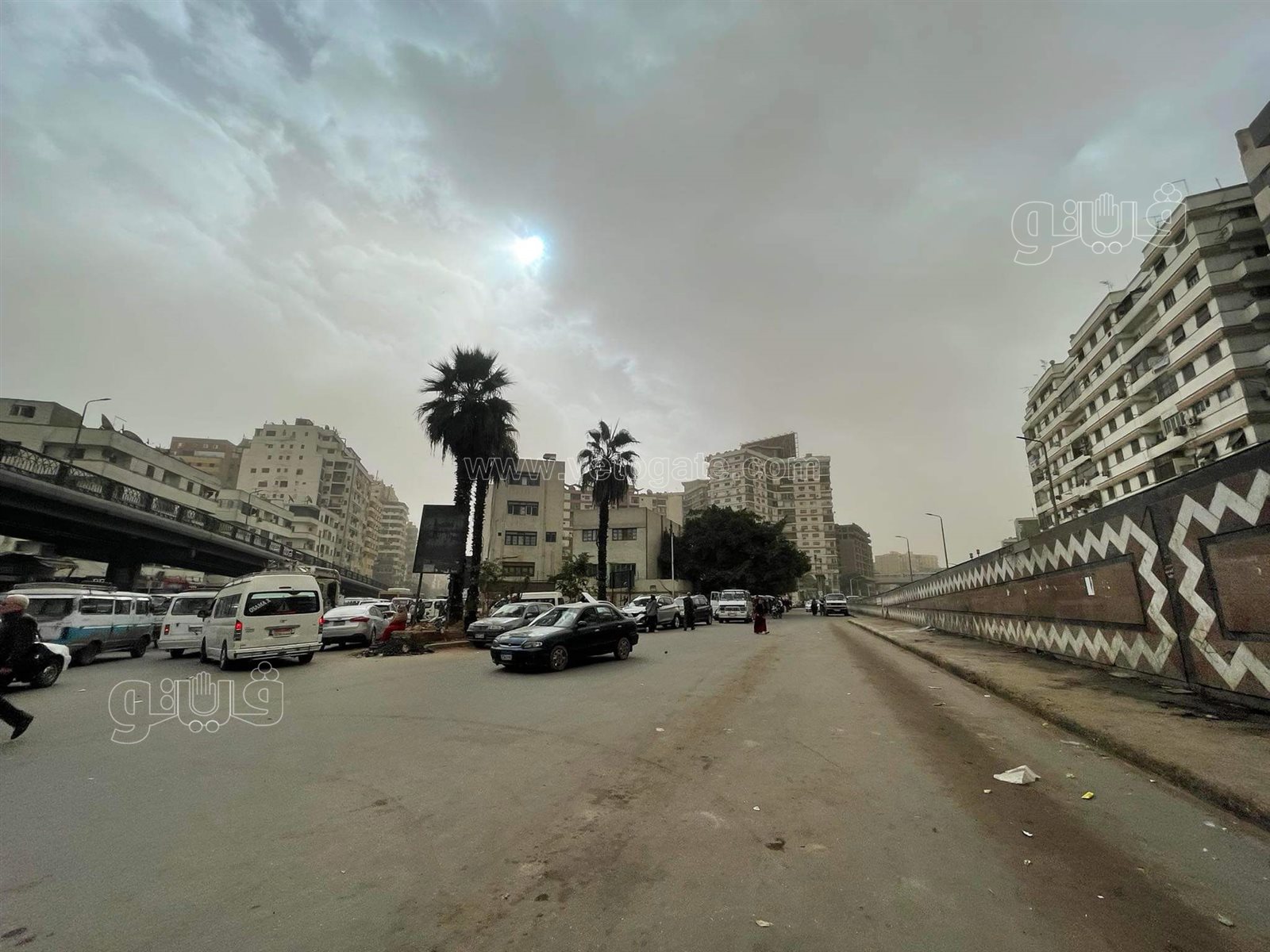 عاصفة ترابية تضرب القاهرة والجيزة (9)