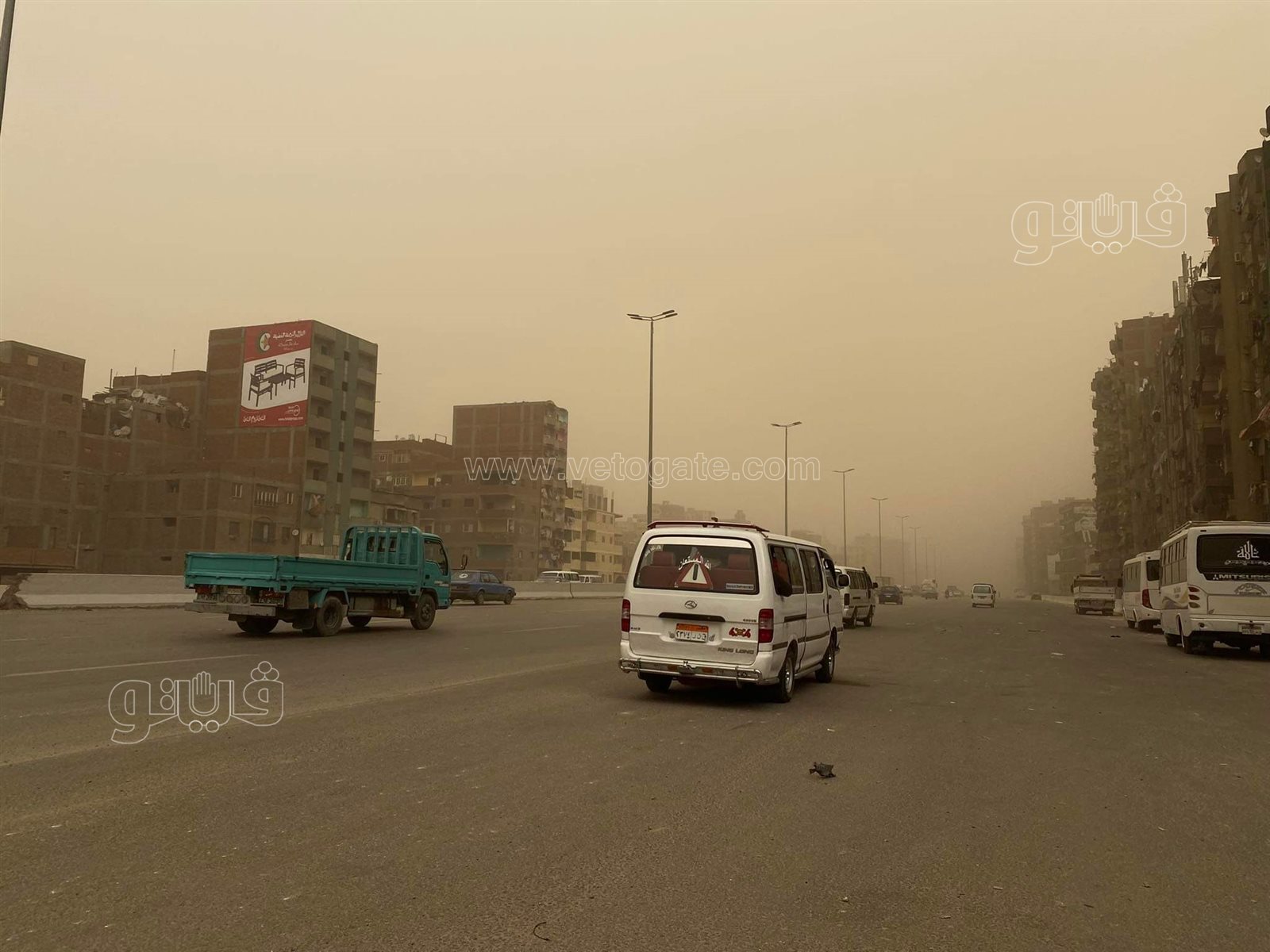 عاصفة ترابية تضرب القاهرة والجيزة (1)