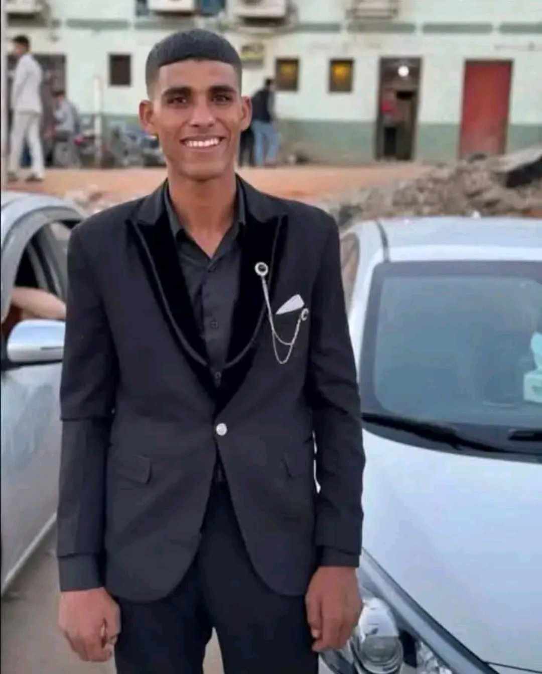 الشاب المتوفي،فيتو