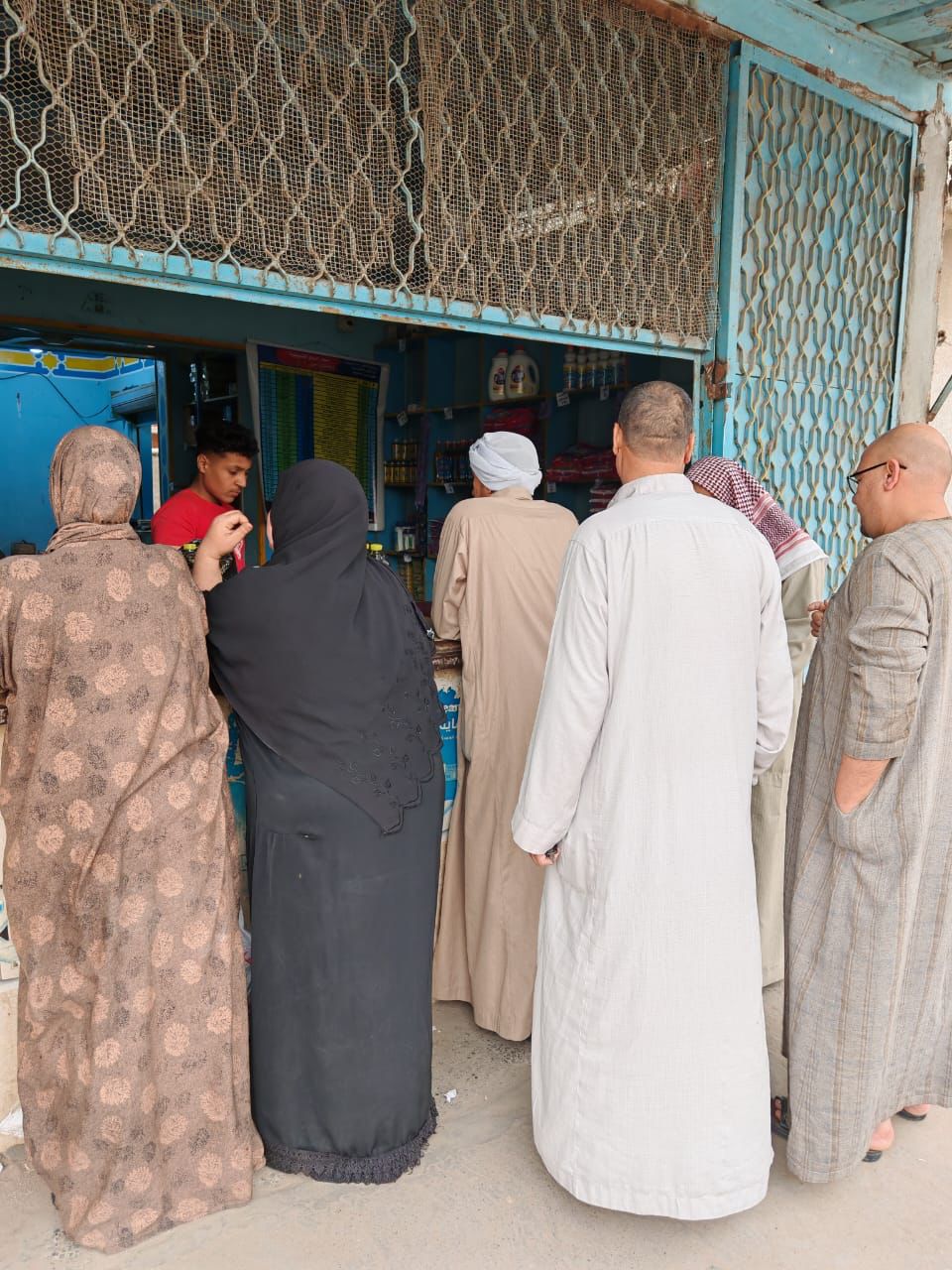 جانب من الحملات،فيتو