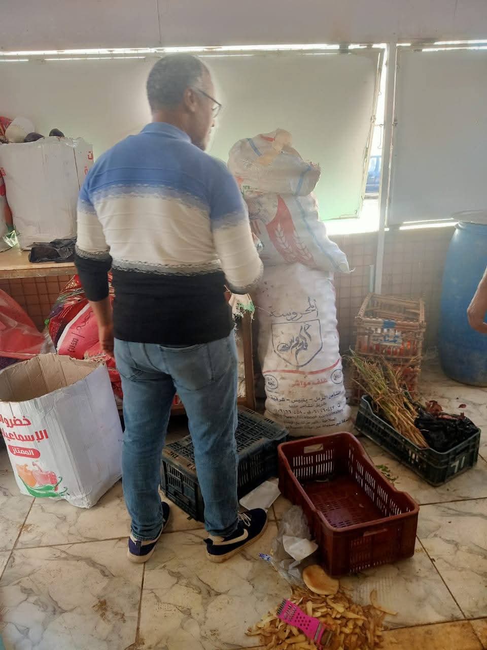 جانب من الحملات،فيتو