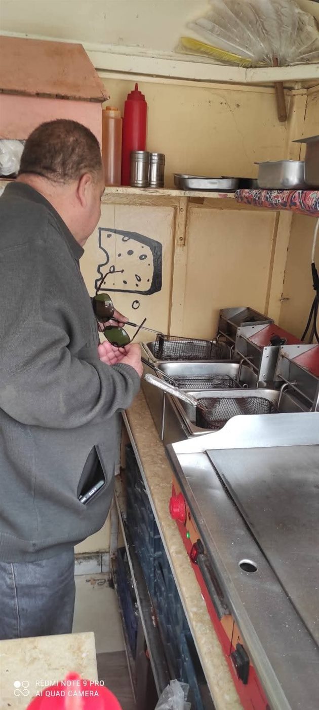 جانب من الحملات،فيتو