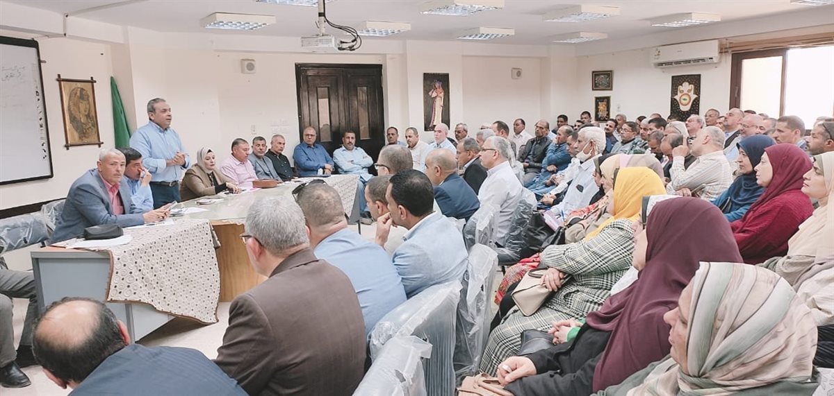 اجتماعات الادارات التعليمية لرفع درجة الاستعداد بعد عيد الفطر - فيتو