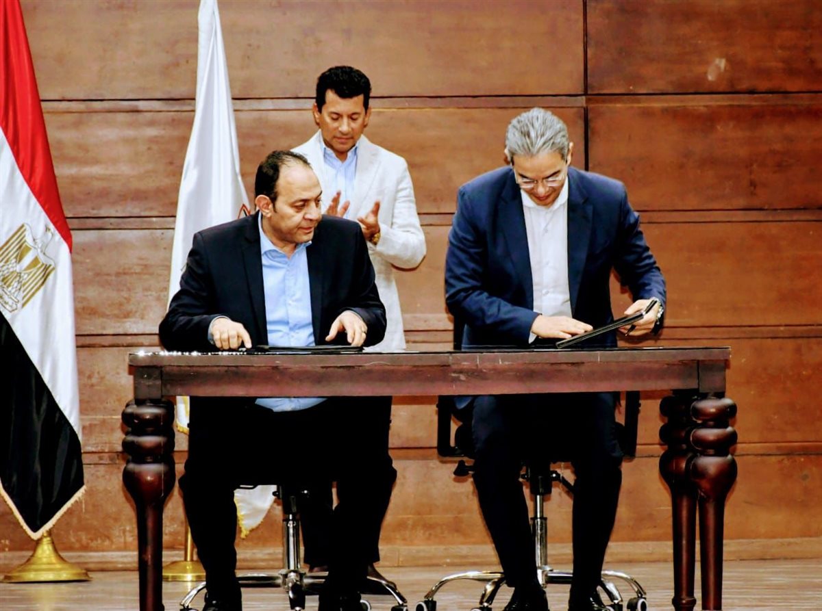 وزير الرياضة يشهد توقيع بروتوكول مع نقابة الإعلاميين لمواجهة الشائعات