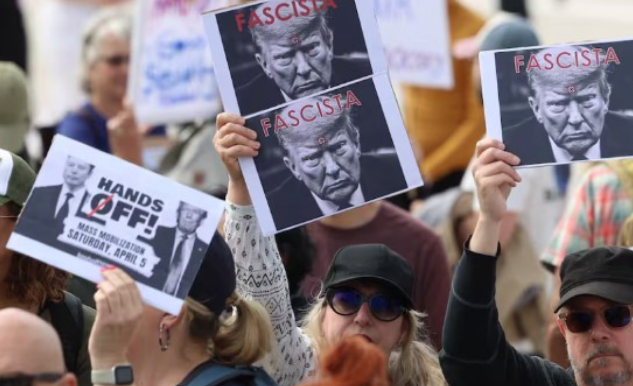 الأمريكان يرفضون قررات ترامب وماسك، فيتو