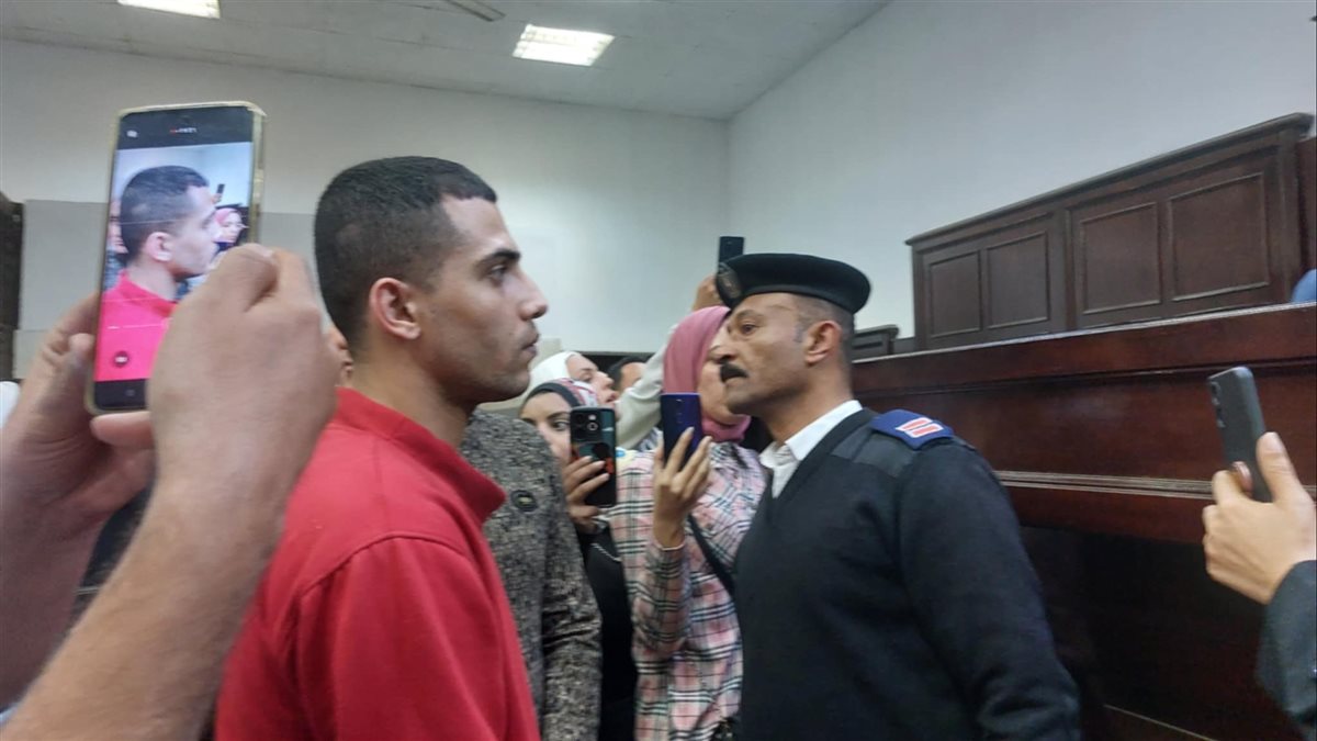 محاكمة مدرس الفيزياء قاتل الطالب ايهاب اشرف