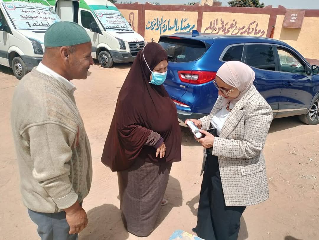 جانب من تفقد القافلة،فيتو