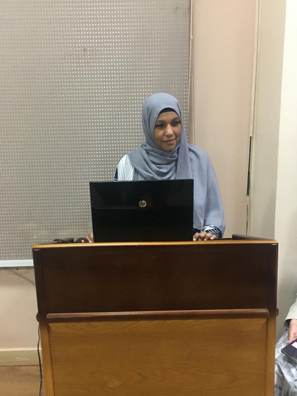 جانب من فعاليات الندوة، فيتو