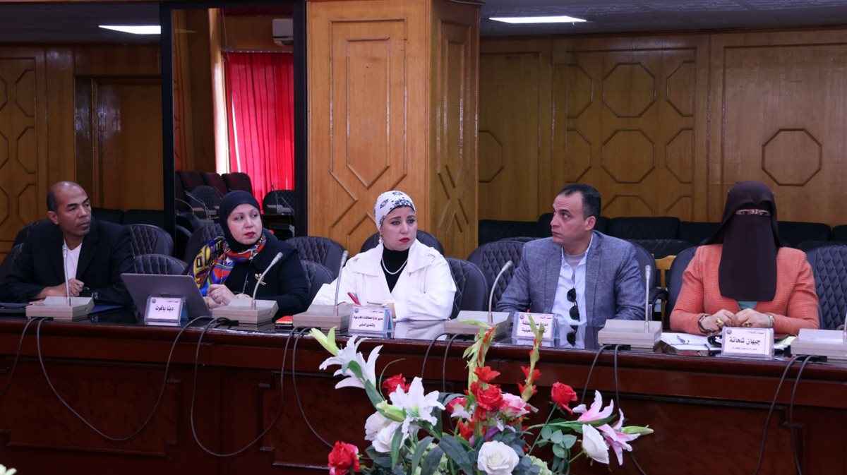 جانب من الاجتماع، فيتو