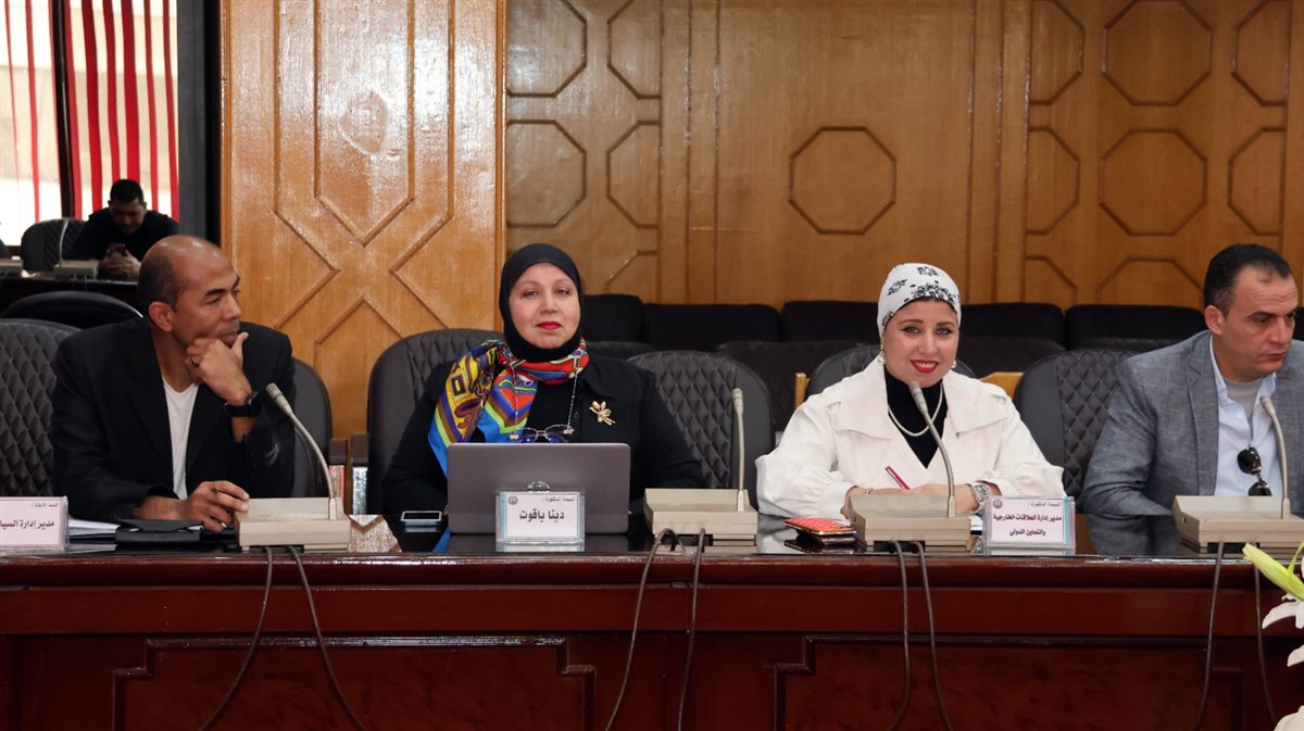 جانب من الاجتماع، فيتو