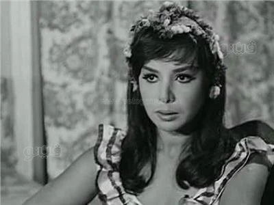 الممثلة ناهد شريف