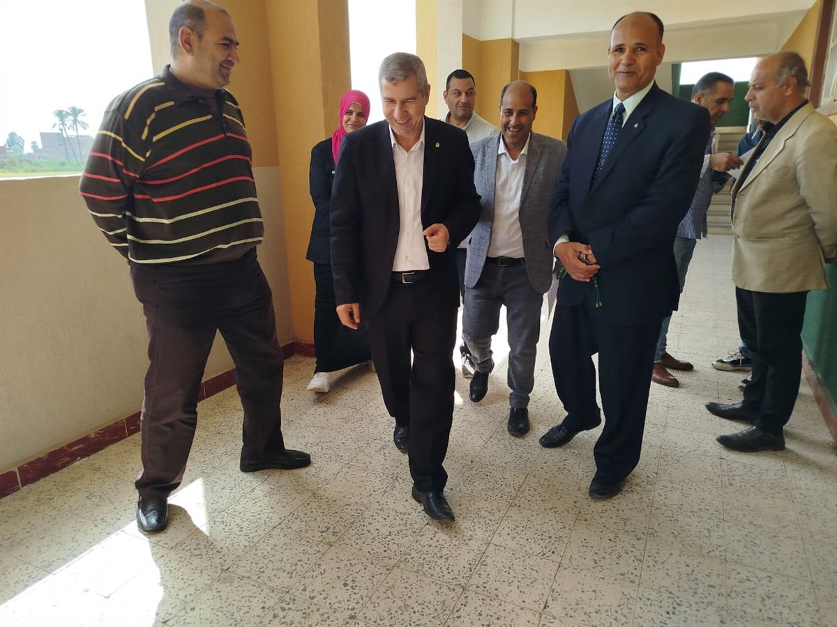 رمضان يفاجئ مدارس منيا القمح-فيتو