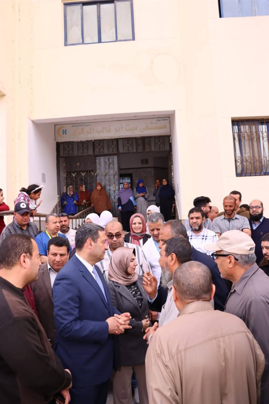 محافظ دمياط يتابع عددًا من الفعاليات والمشروعات الخدمية والصحية،